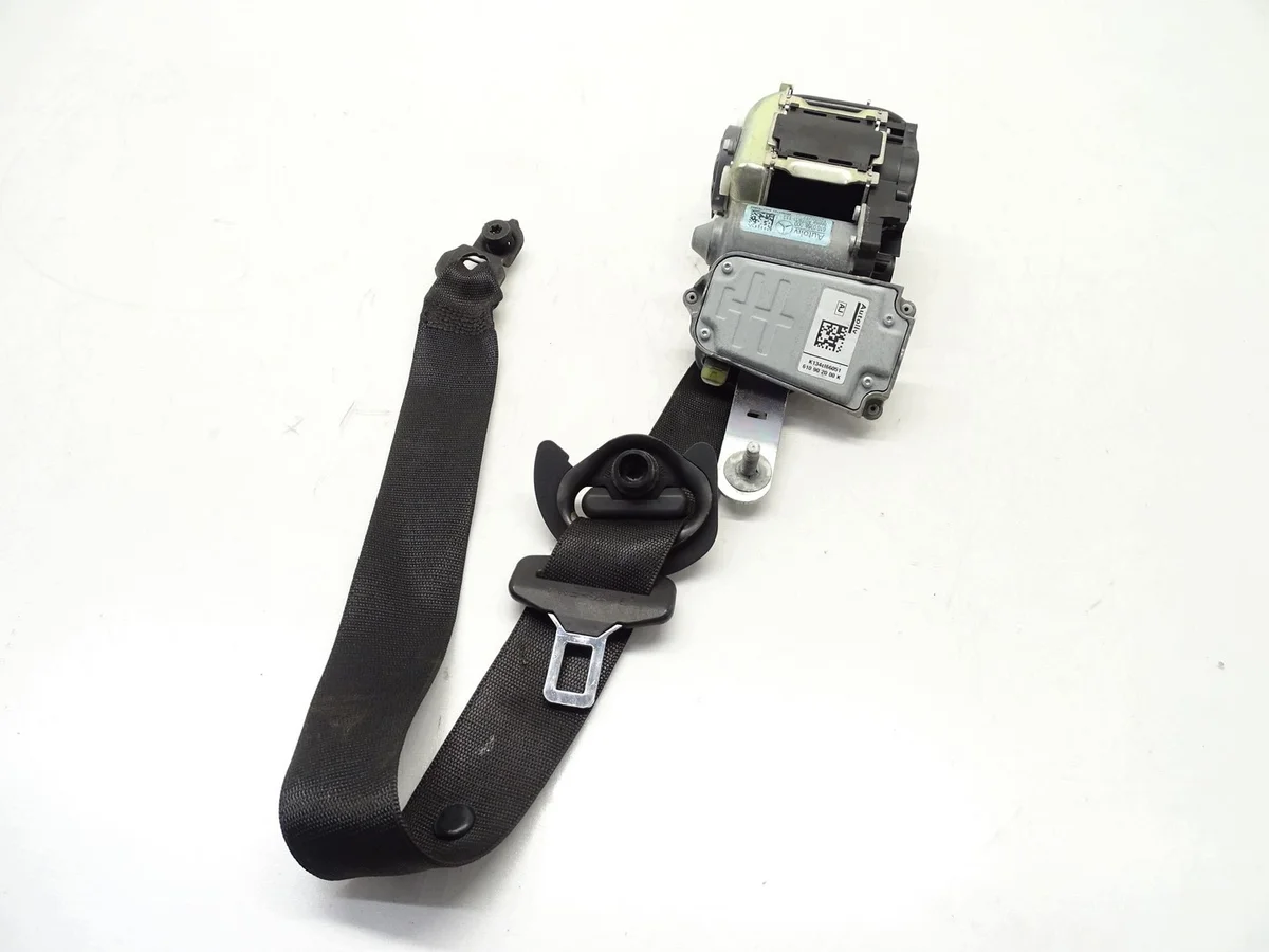 Cinto Segurança Mercedes W204 Direito A2048602686