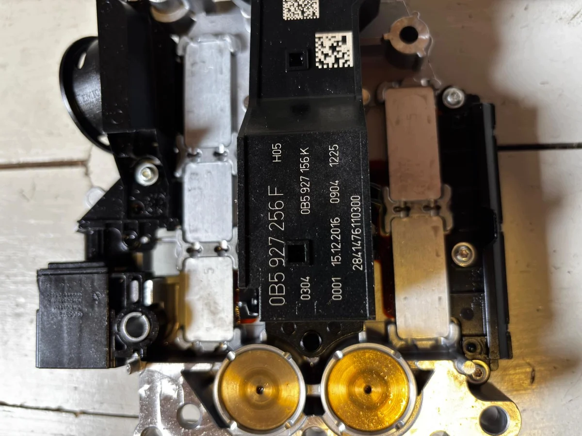 Steuergerät Automatikgetriebe S-Tronic 0B5927256F image 3