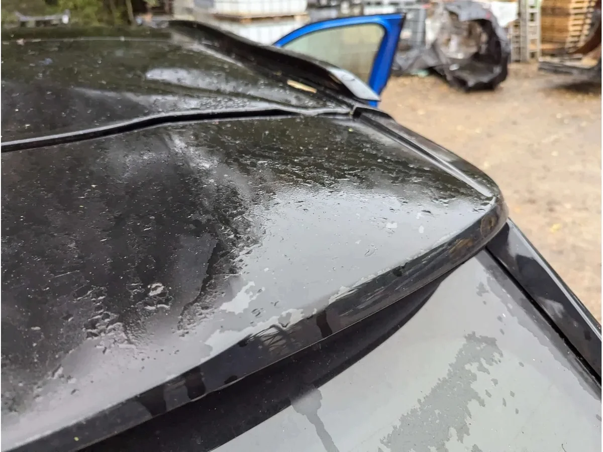 Spoiler coffre Peugeot 2008 (2019-2023) image 4