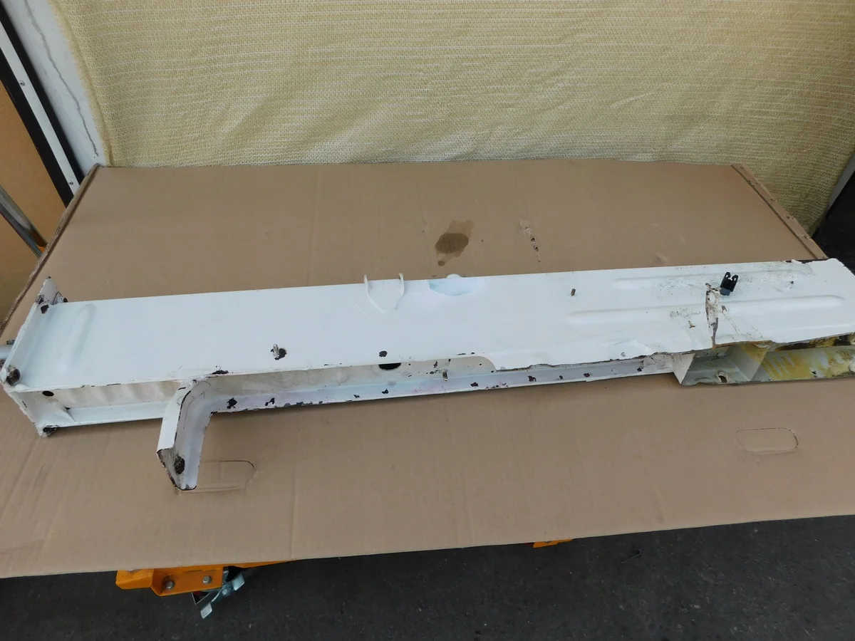 Passenger Side Frame Rail Mercedes Sprinter 906 907 image 3