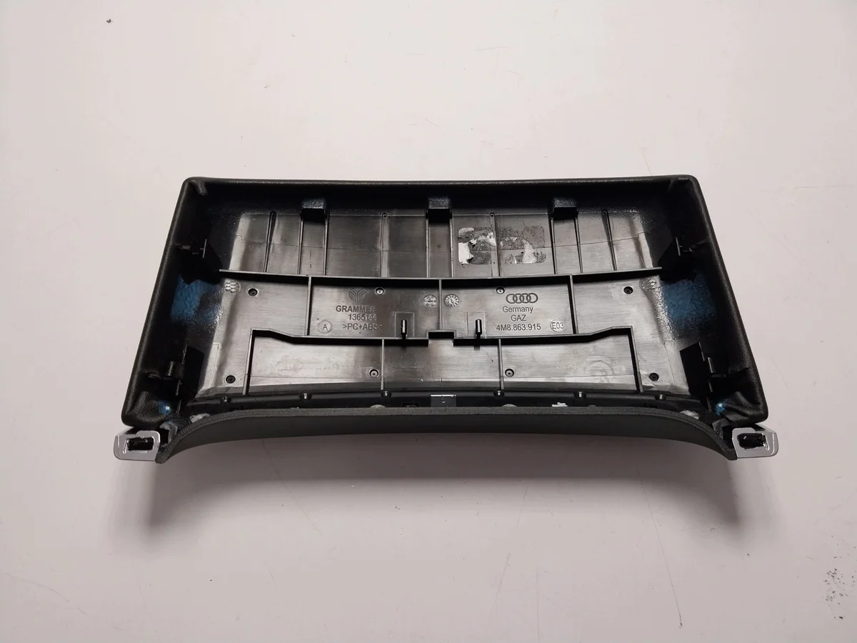 Audi Q8 SQ8 Armstödslock Läder 4M8863915 image 4
