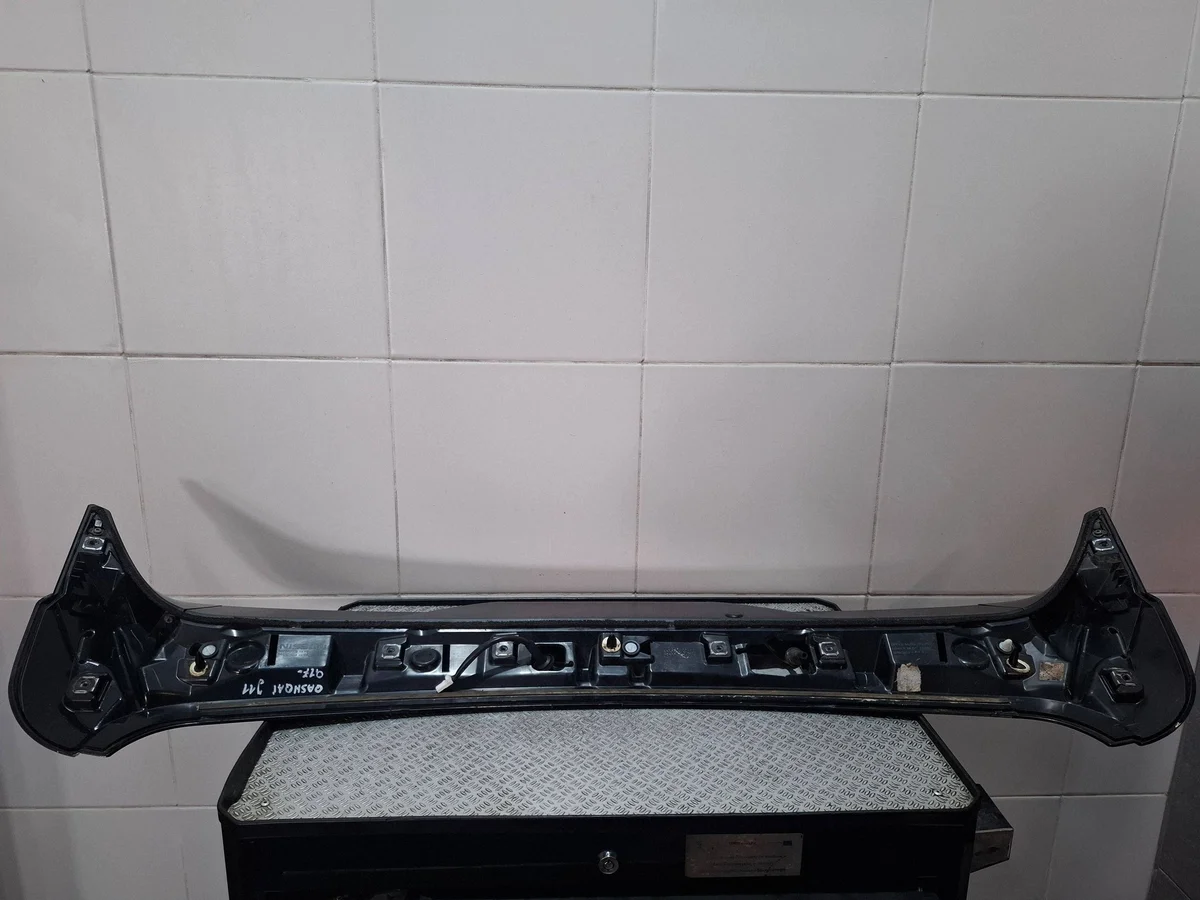 Spoiler kofferbak Nissan Qashqai 960304ES image 4