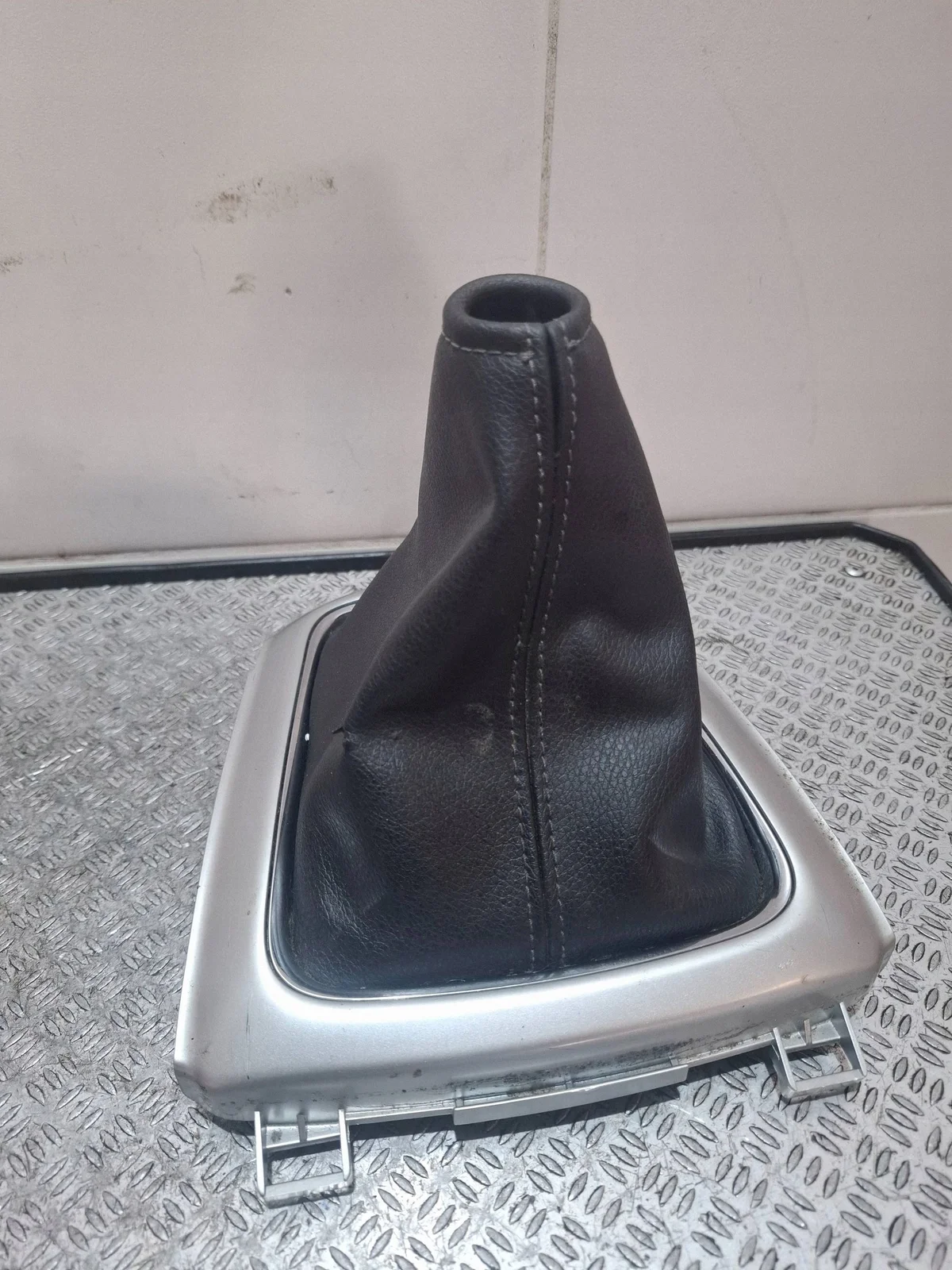 Nissan Qashqai J11 Cadre Soufflet Levier Vitesse