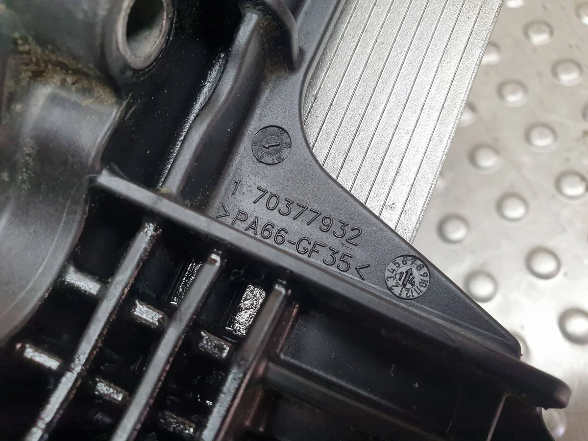 BMW Ölfiltergehäuse Basis gebraucht S27703935 image 6