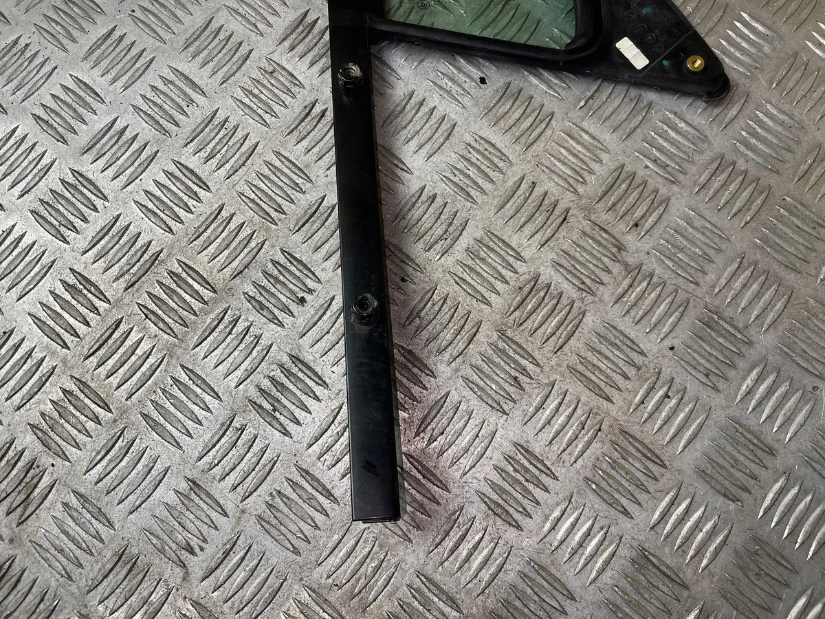 Triángulo Puerta Porsche Cayenne 92A OEM 1000003 image 5