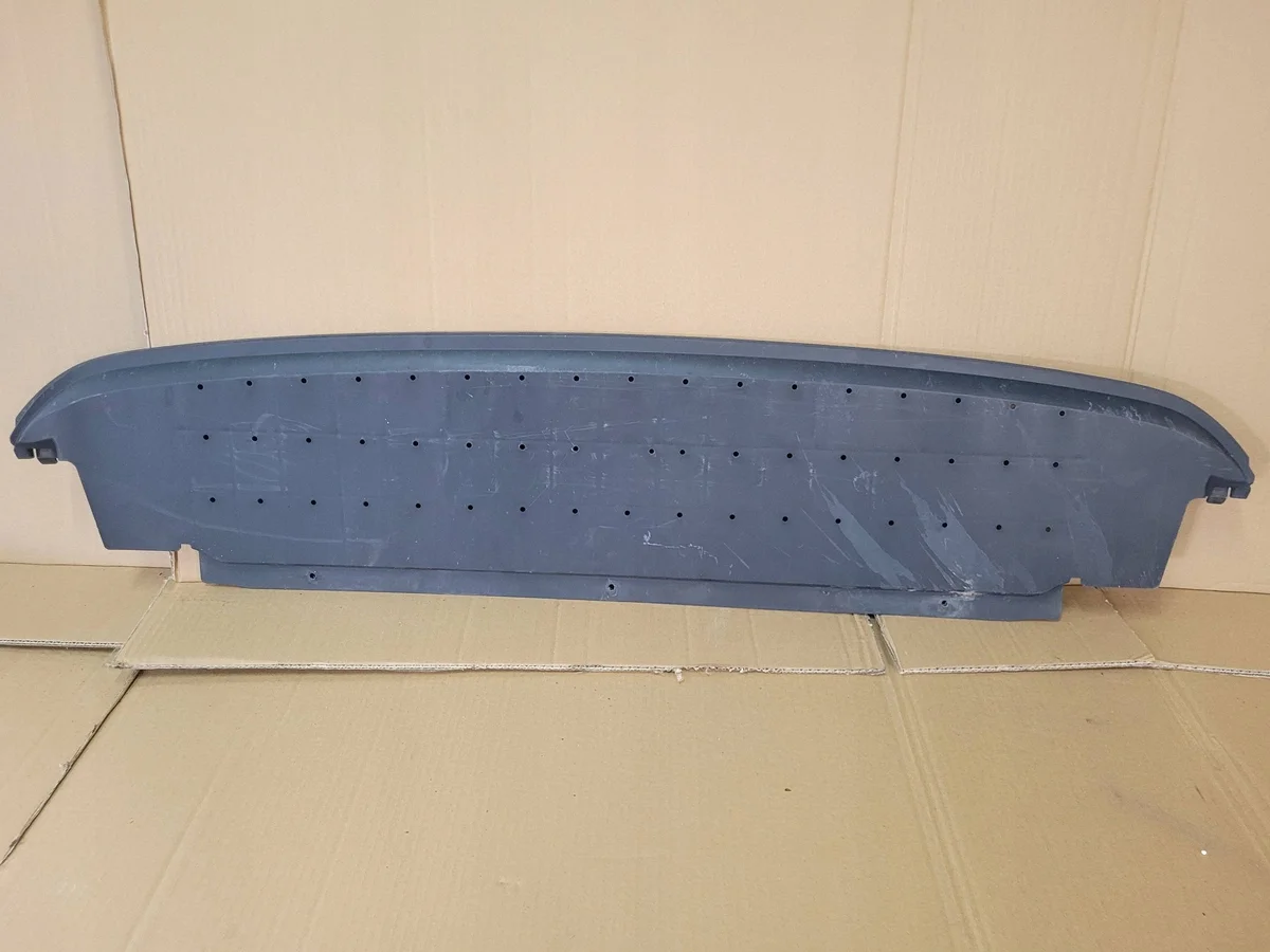 Skoda Fabia 4 IV Unterstoßstange Abdeckung 6VA807611