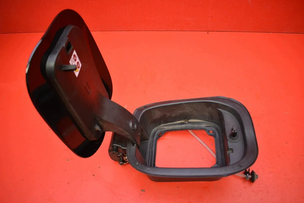Sportello Presa Ricarica Jaecoo J7 Nero