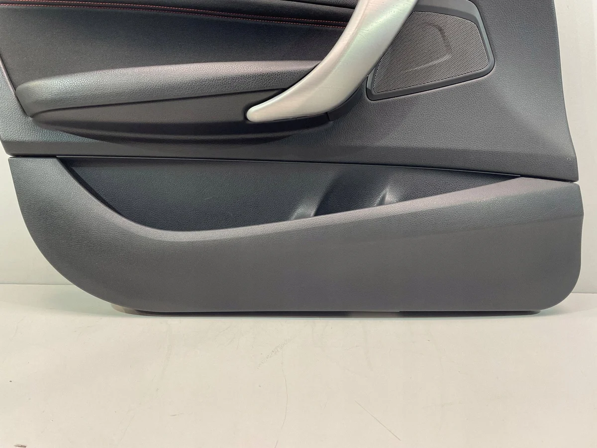 BMW 1 F20 dörrpanel vänster fram 7283824 image 4