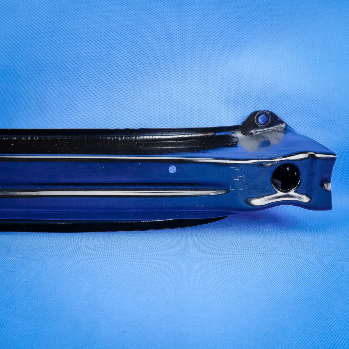 Achterbumper balk BMW 5 G30 51127386504 image 4