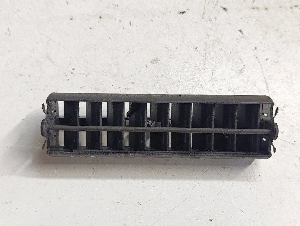 Mercedes S W126 ventilationsgaller 1268310330 image 4