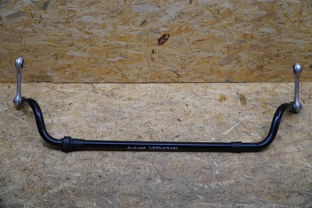 Braço Estabilizador Audi A6 C8 RS6 Usado