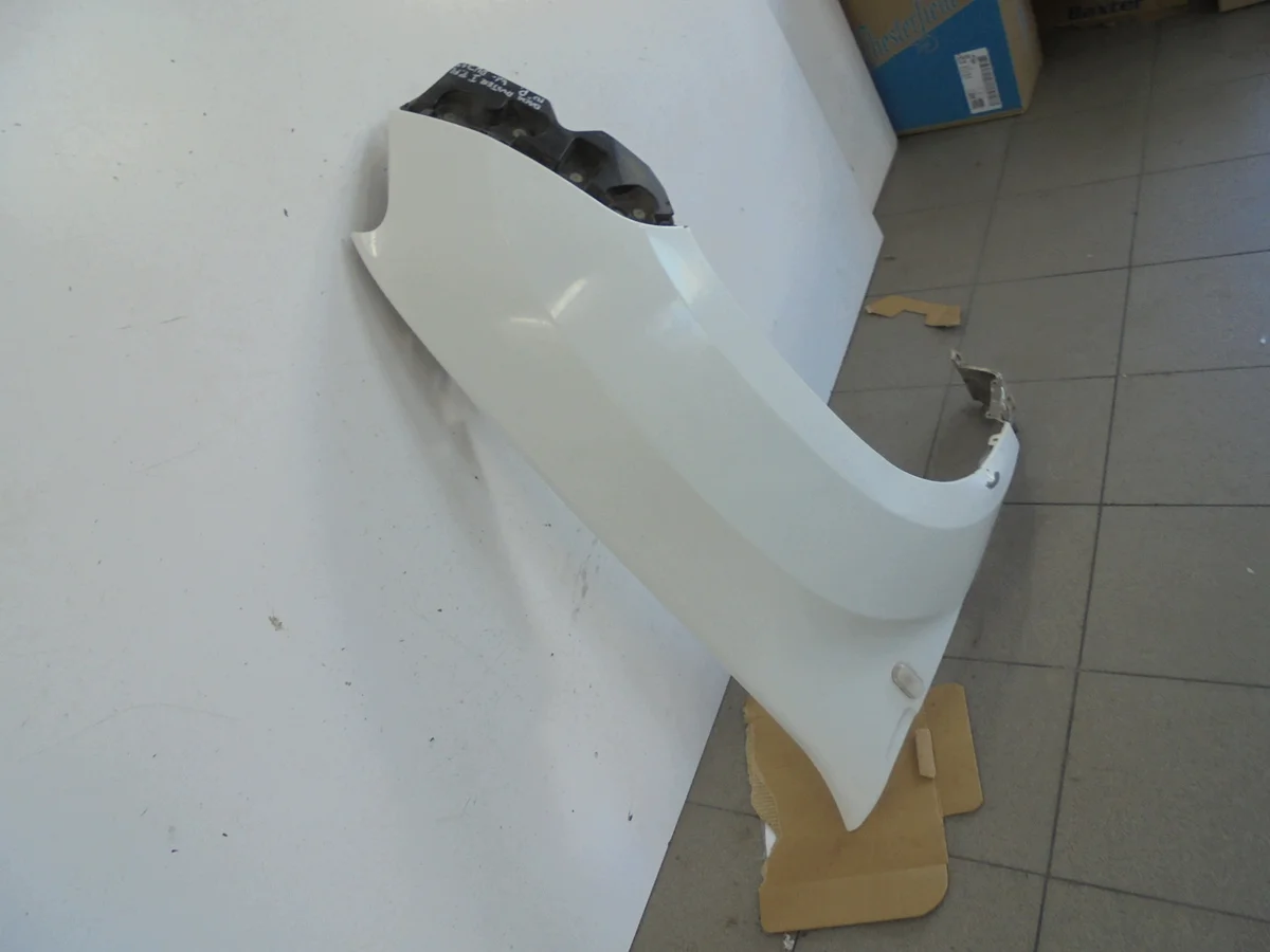 Aile avant droite Dacia Duster I 2010 image 3