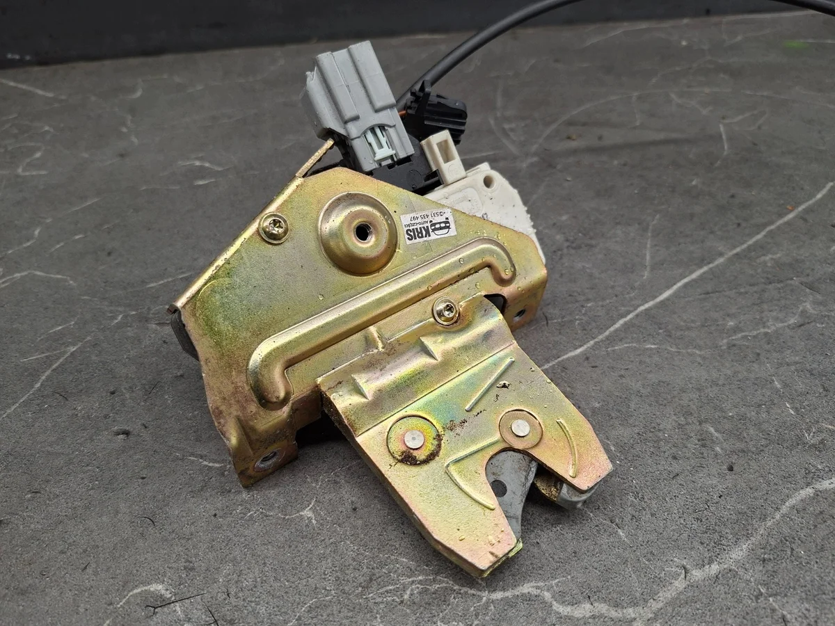 Serratura bagagliaio Volvo S60 8652398
