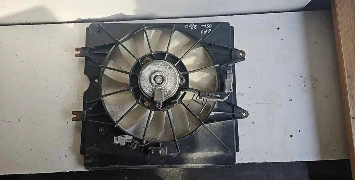 Voorbumper Honda Accord VII (CL, CN) Gebruikt