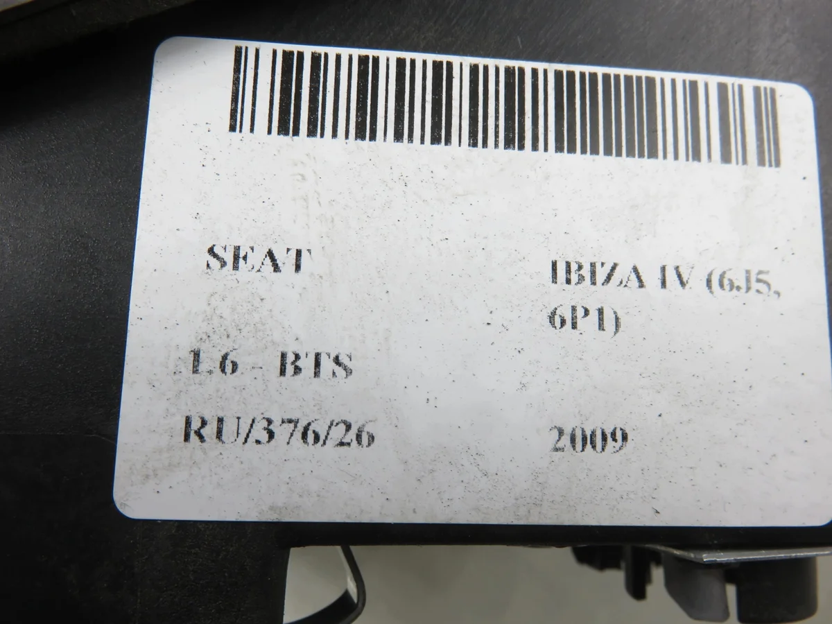 Rückleuchteneinsatz Rechts Seat Ibiza IV (6J5, 6P1) image 8