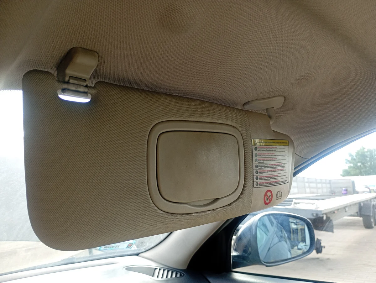 Alfa Romeo 159 Aurinkosuoja, matkustajan puoli
