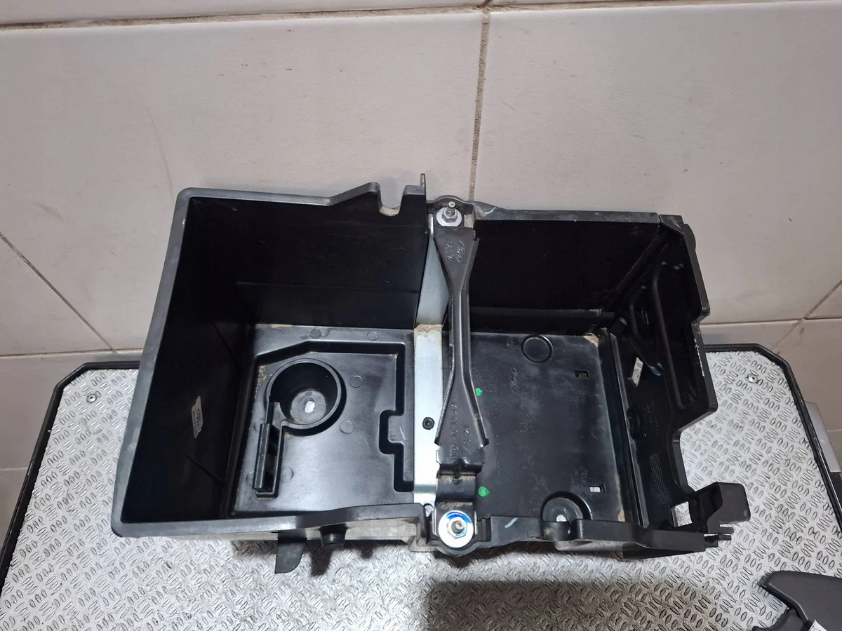 Accubak Ford Transit Connect AM5110723AF image 3