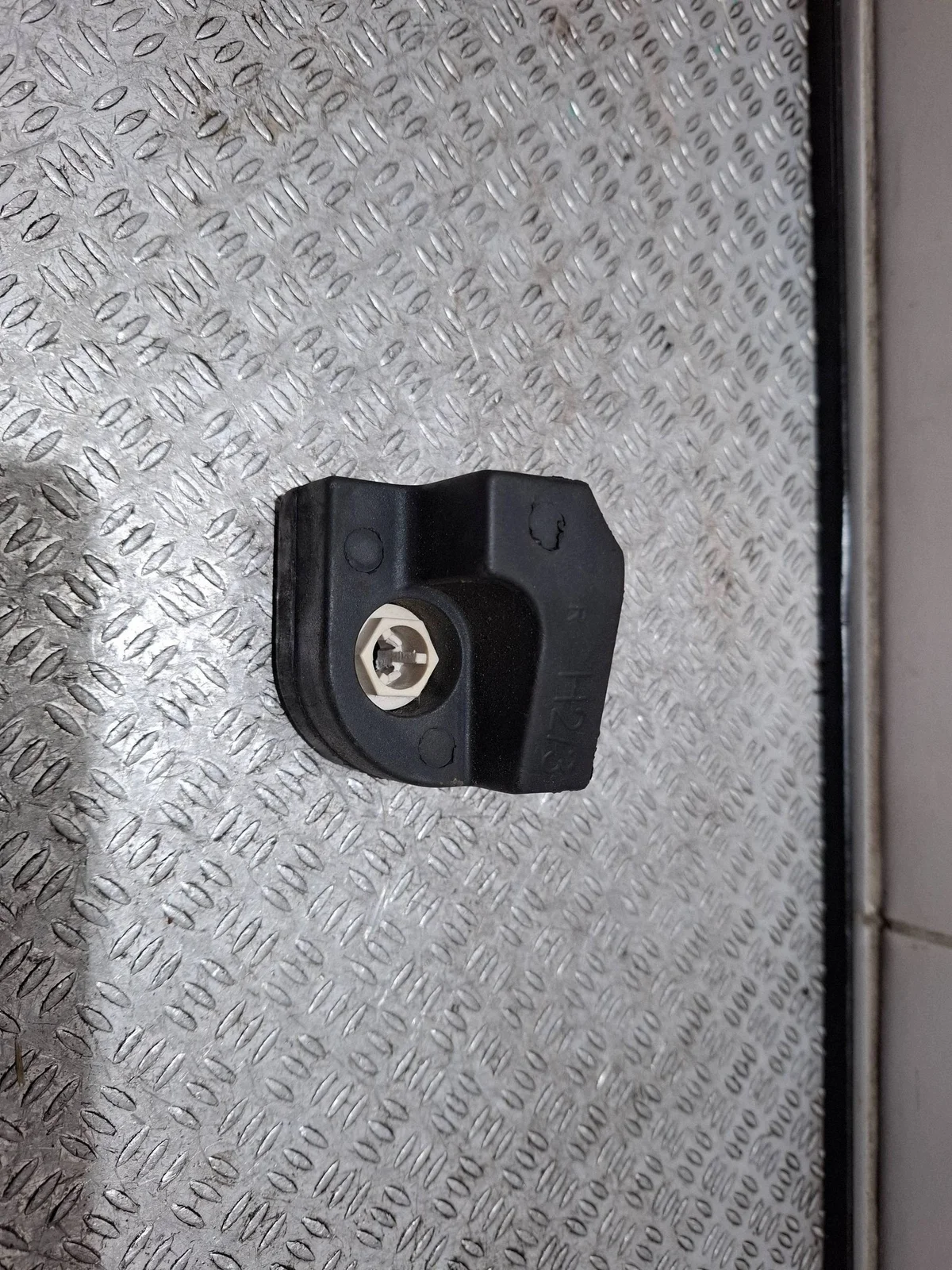 Limitador Porta Dianteira Ford Transit KMY1019 image 3