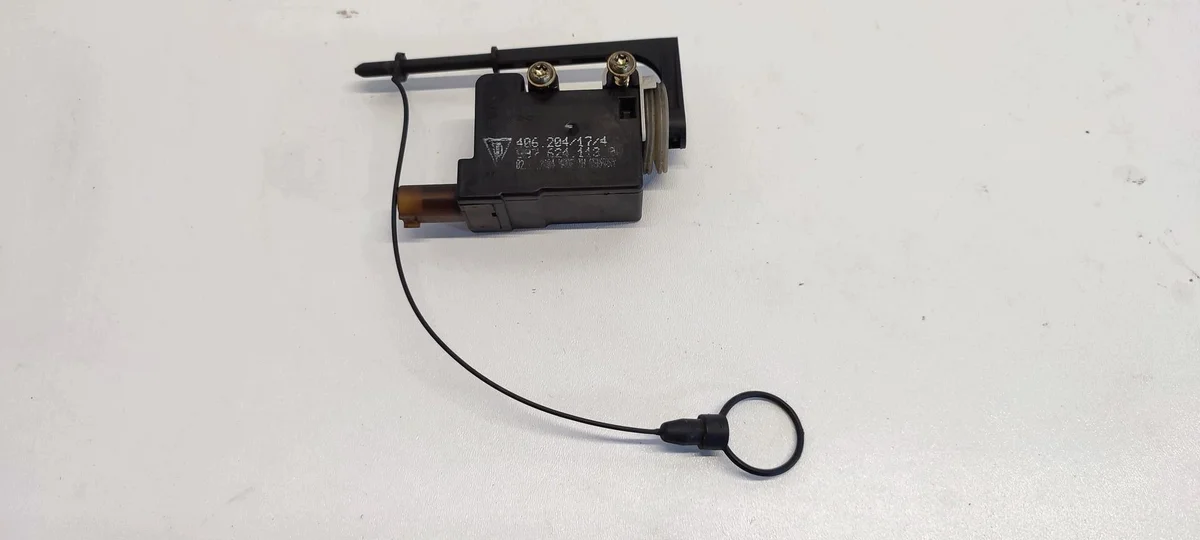 Porsche Boxster 987 99762411300 Tankklep Actuator