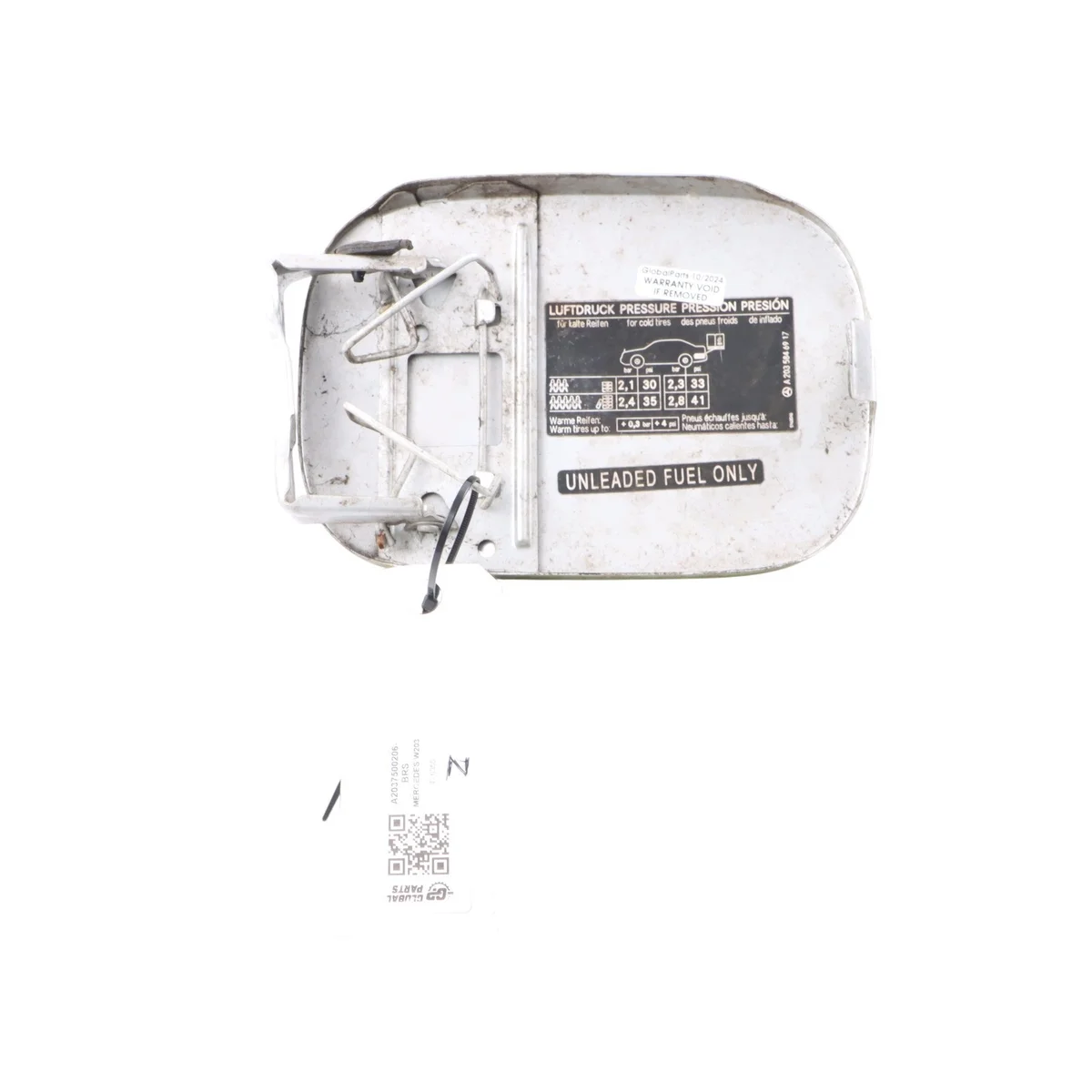 Mercedes W203 Tankklappe Silber Brillant A2037500206 image 9