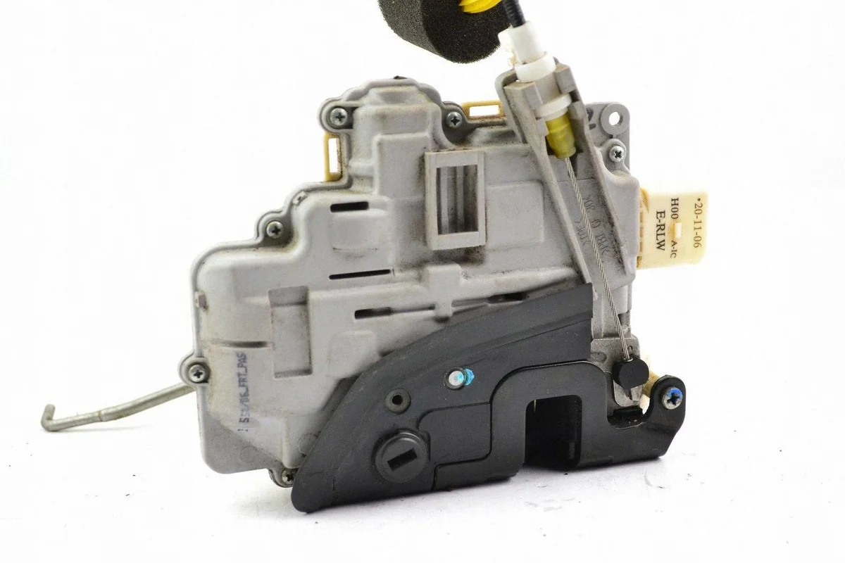 Audi A6 S6 C6 4F Schloss hinten links 4F0839015 image 4