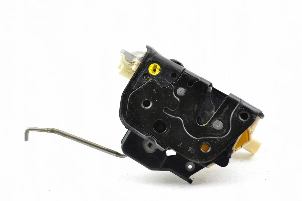 Audi A6 S6 C6 4F Schloss hinten links 4F0839015 image 5