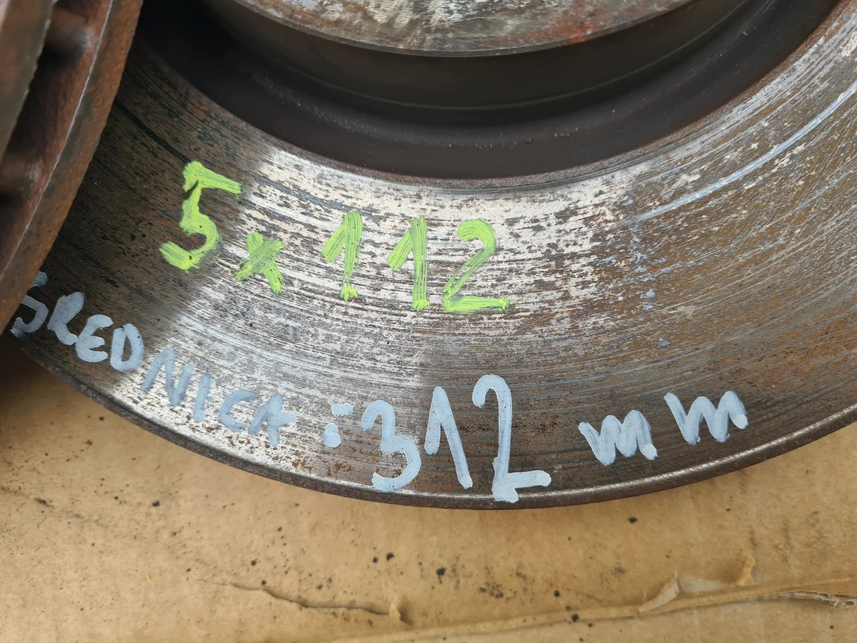 Disques de frein avant VW Passat B6 usagés image 3