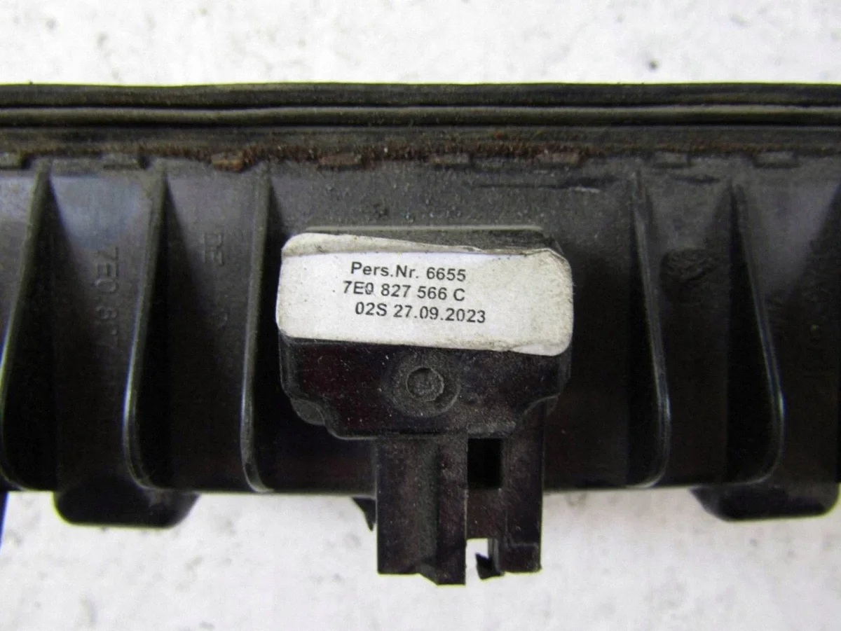 Bakluckehandtag VW Transporter T5 T6 7E0827566C image 6