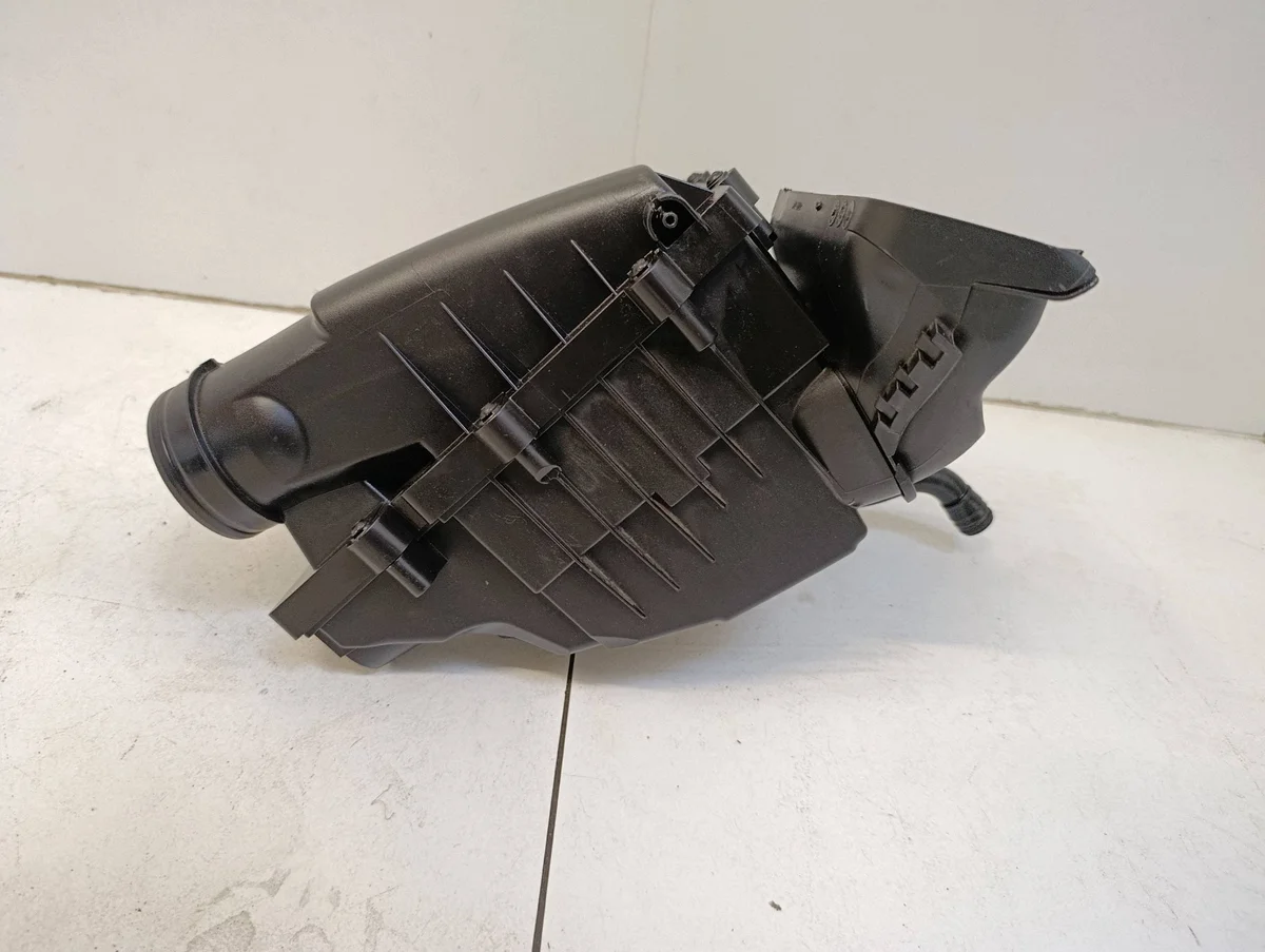 Luftfiltergehäuse Seat Leon III 1.8 TSI 5F image 3