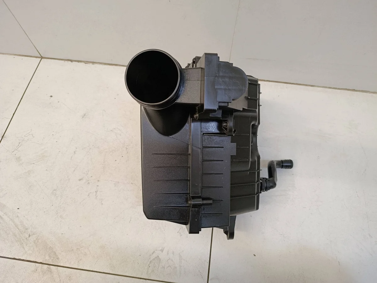 Luftfiltergehäuse Seat Leon III 1.8 TSI 5F image 7