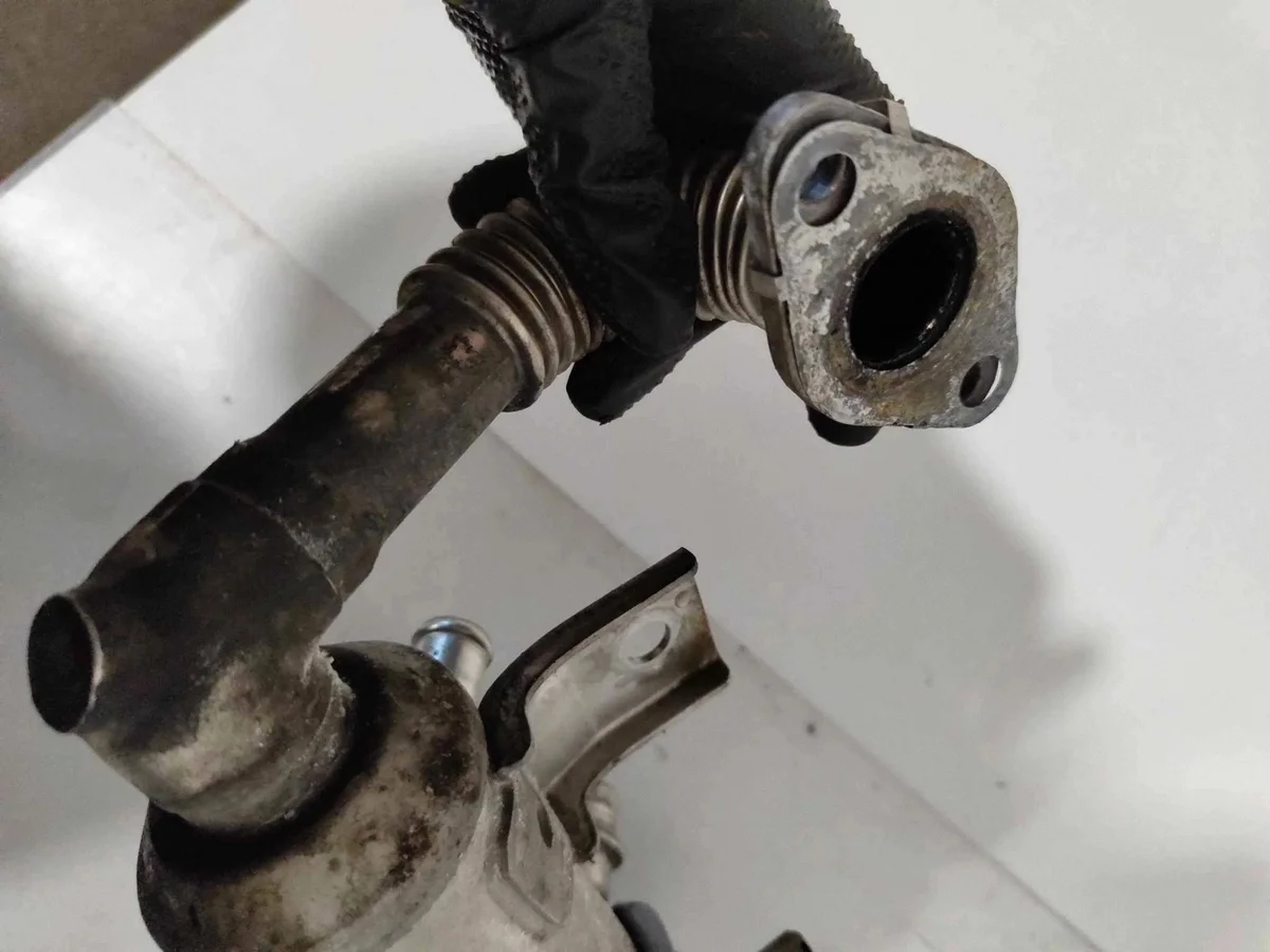 Refrigerador EGR Renault Trafic II 4M5Q9F464 image 5
