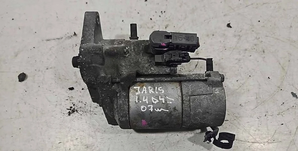 Motor de arranque Toyota Yaris 2810033080