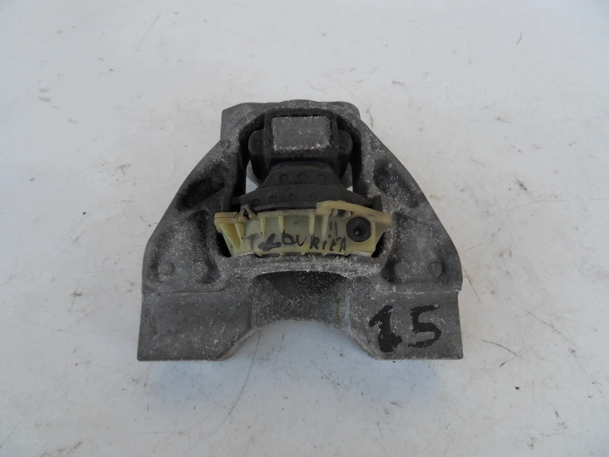 Ford Transit Courier Engine Mount Used image 3