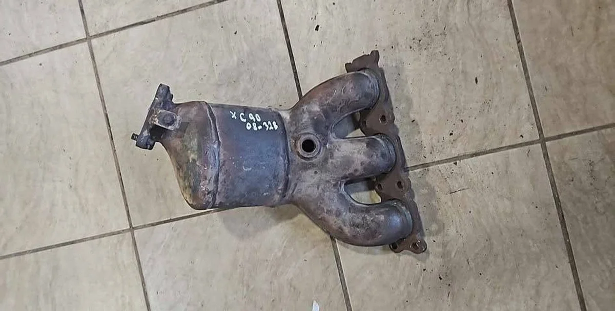 Catalyseur/DPF Volvo XC90 3110098700