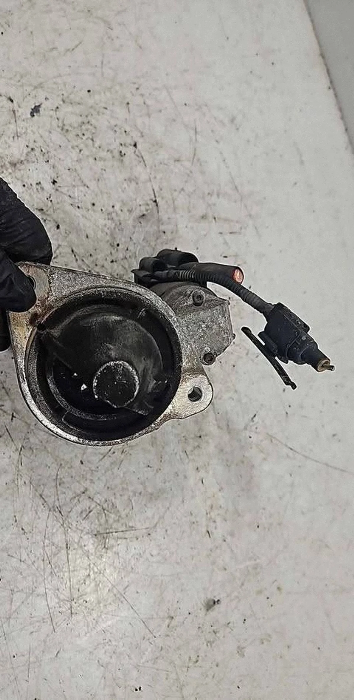 Motor de Arranque Ford Focus CV6T11000GC Usado image 4
