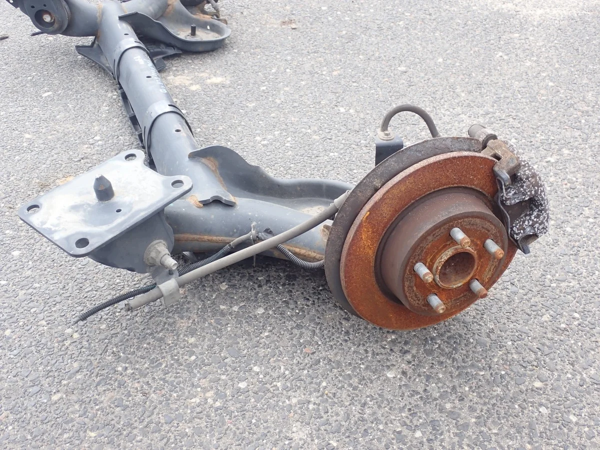 Traversa Sospensione Posteriore Ford Transit Connect MK2 image 3