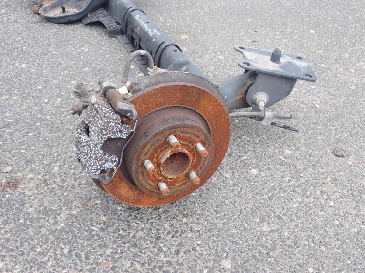 Traversa Sospensione Posteriore Ford Transit Connect MK2 image 5