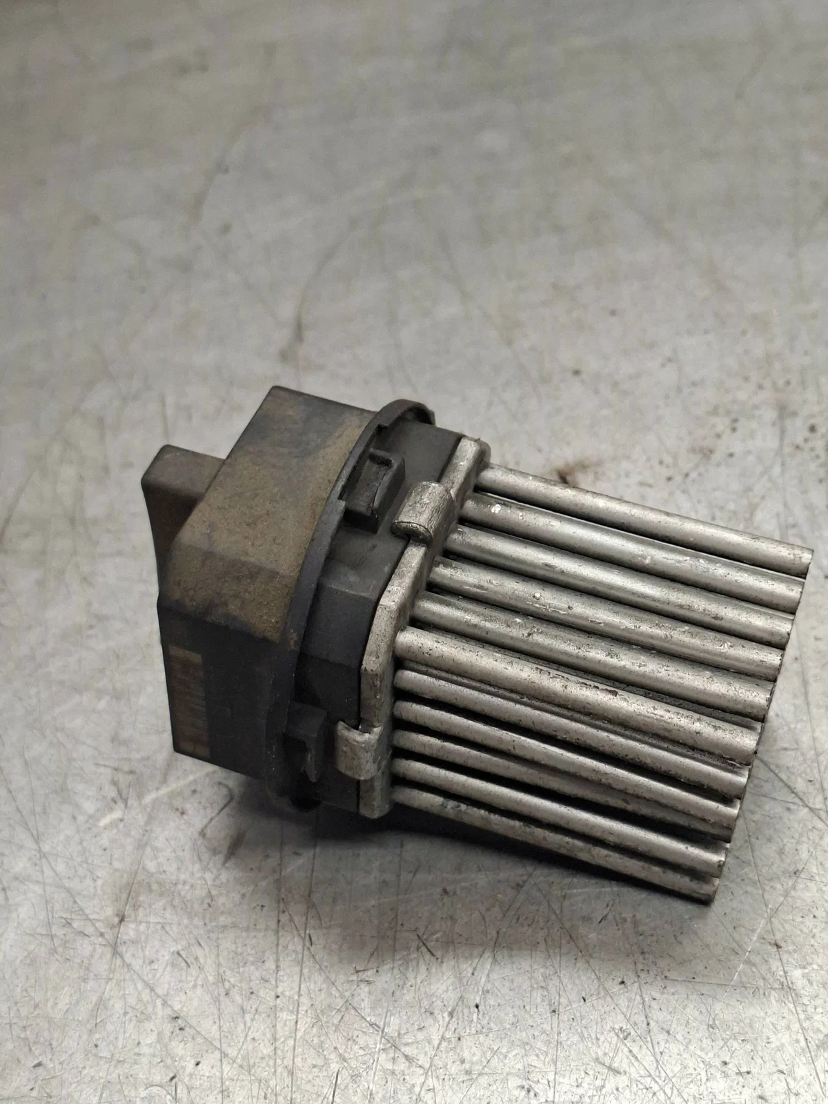 Resistor do Ventilador Mercedes Sprinter W906 Usado image 3