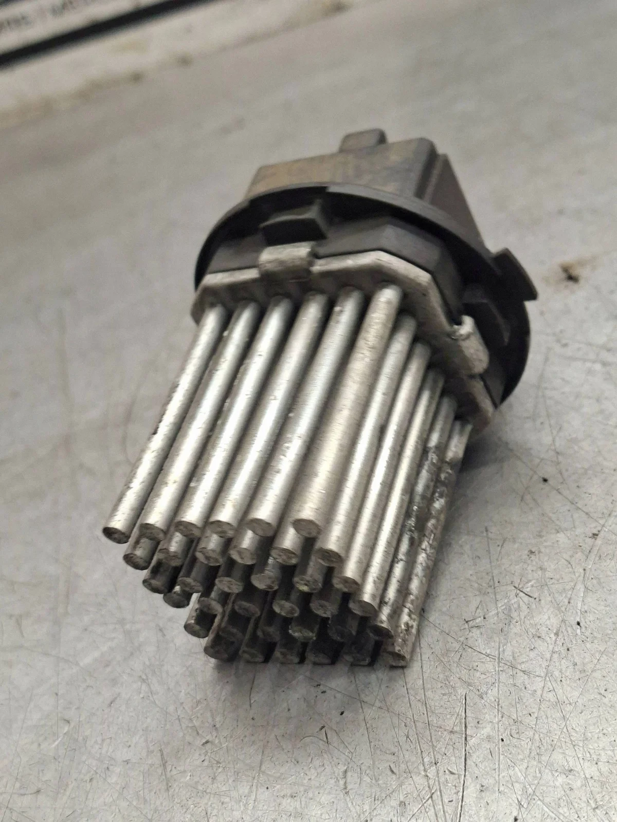 Resistor do Ventilador Mercedes Sprinter W906 Usado image 4