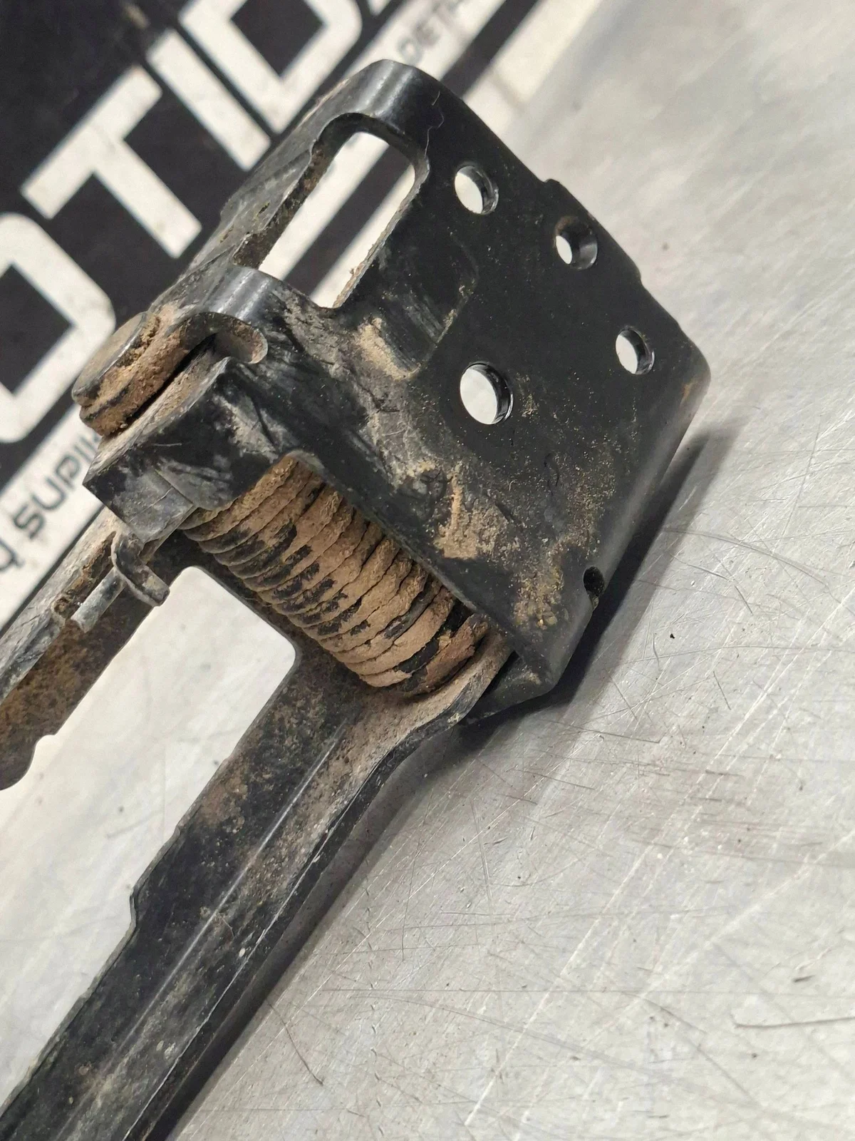 Achterdeurstopper Mercedes Sprinter W906 A9067600228 image 4