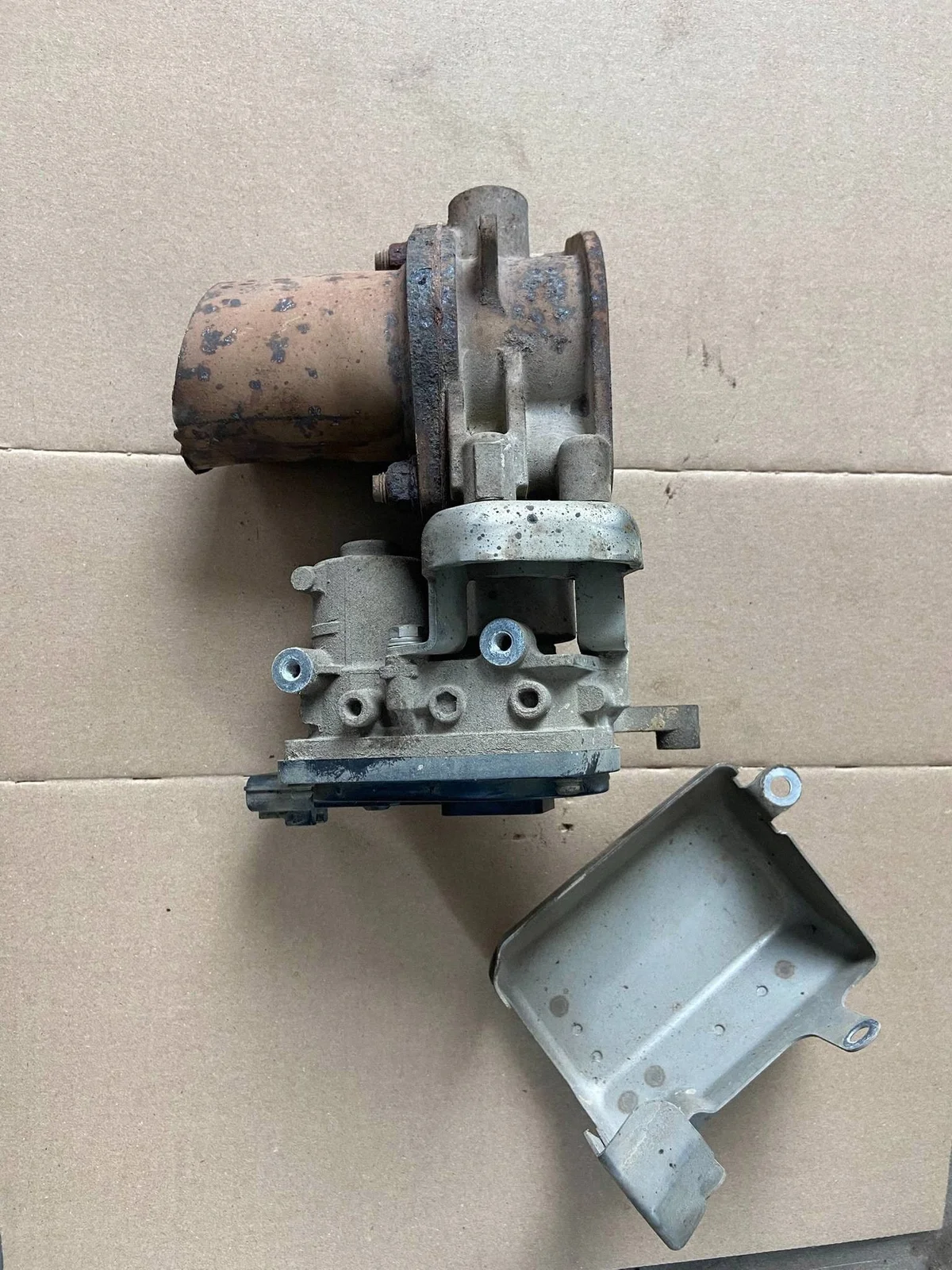 Subaru Outback Forester 14452AA010