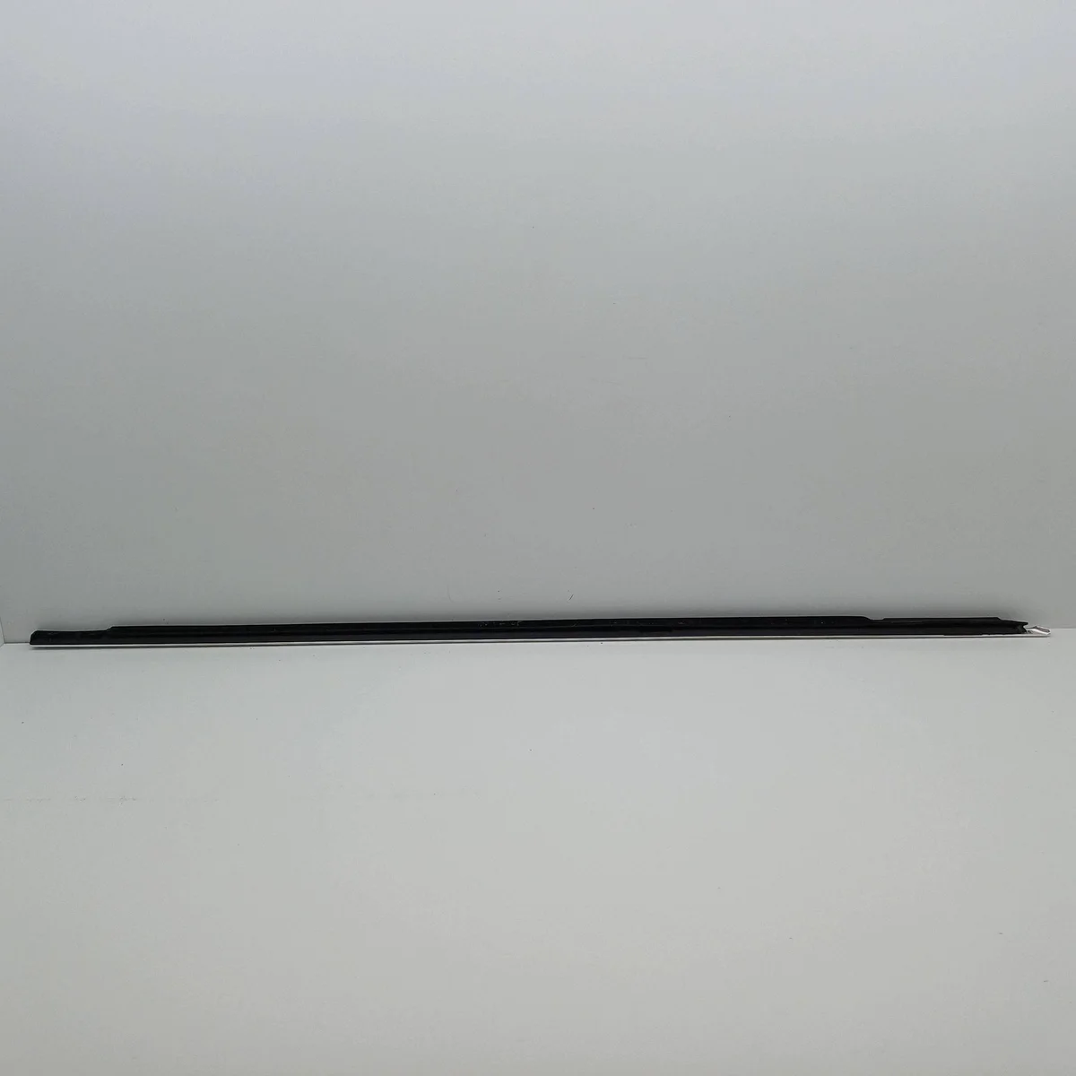 VW Passat B5 farkku kromilista vasen image 10