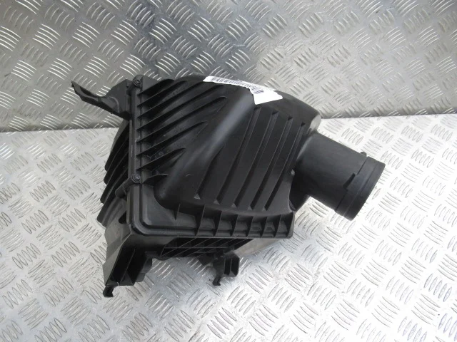 BMW F39 F54 F40 F20 F30 Luftfiltergehäuse 8675262 image 3