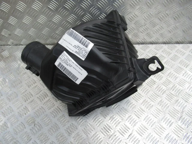 BMW F39 F54 F40 F20 F30 Luftfiltergehäuse 8675262 image 4