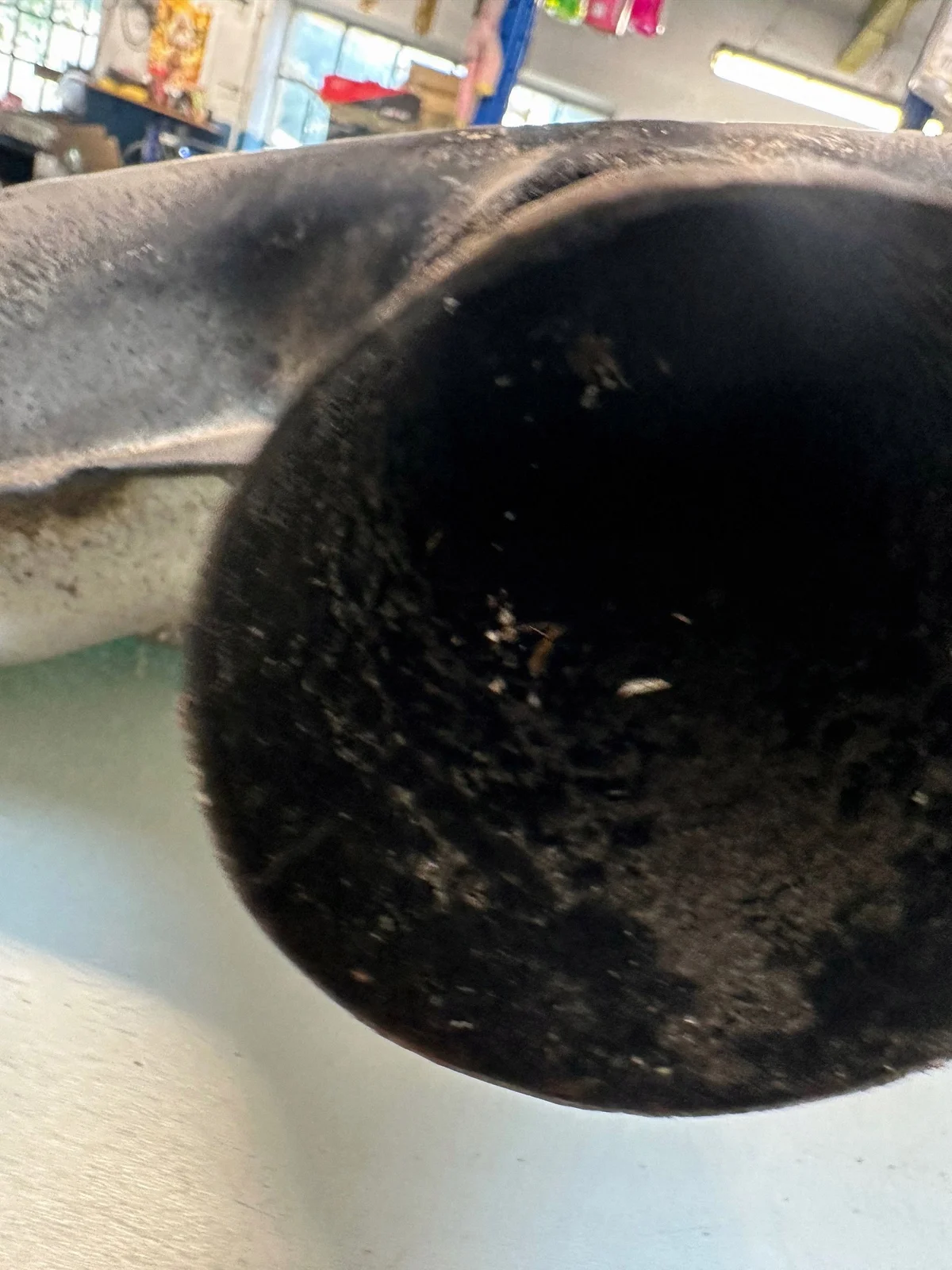 Used Muffler Audi A6 (4F2, C6) 8K0253211H image 3