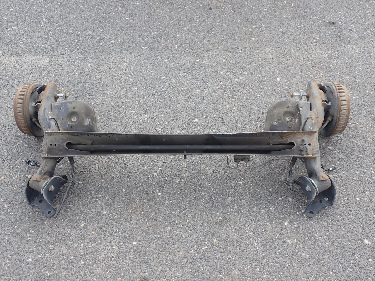 Achse hinten Renault Clio IV 4 komplett image 8