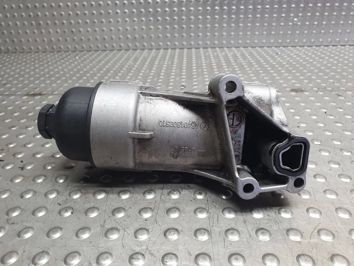 Ölfiltergehäuse Basis Mercedes W169 W245 2.0 CDI image 5