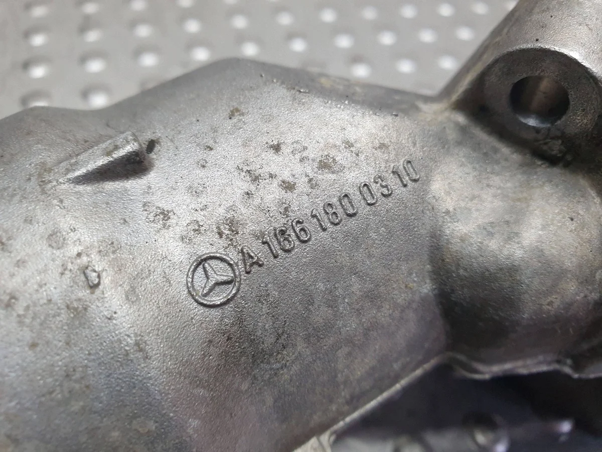 Ölfiltergehäuse-Basis Mercedes W168 Vaneo image 6