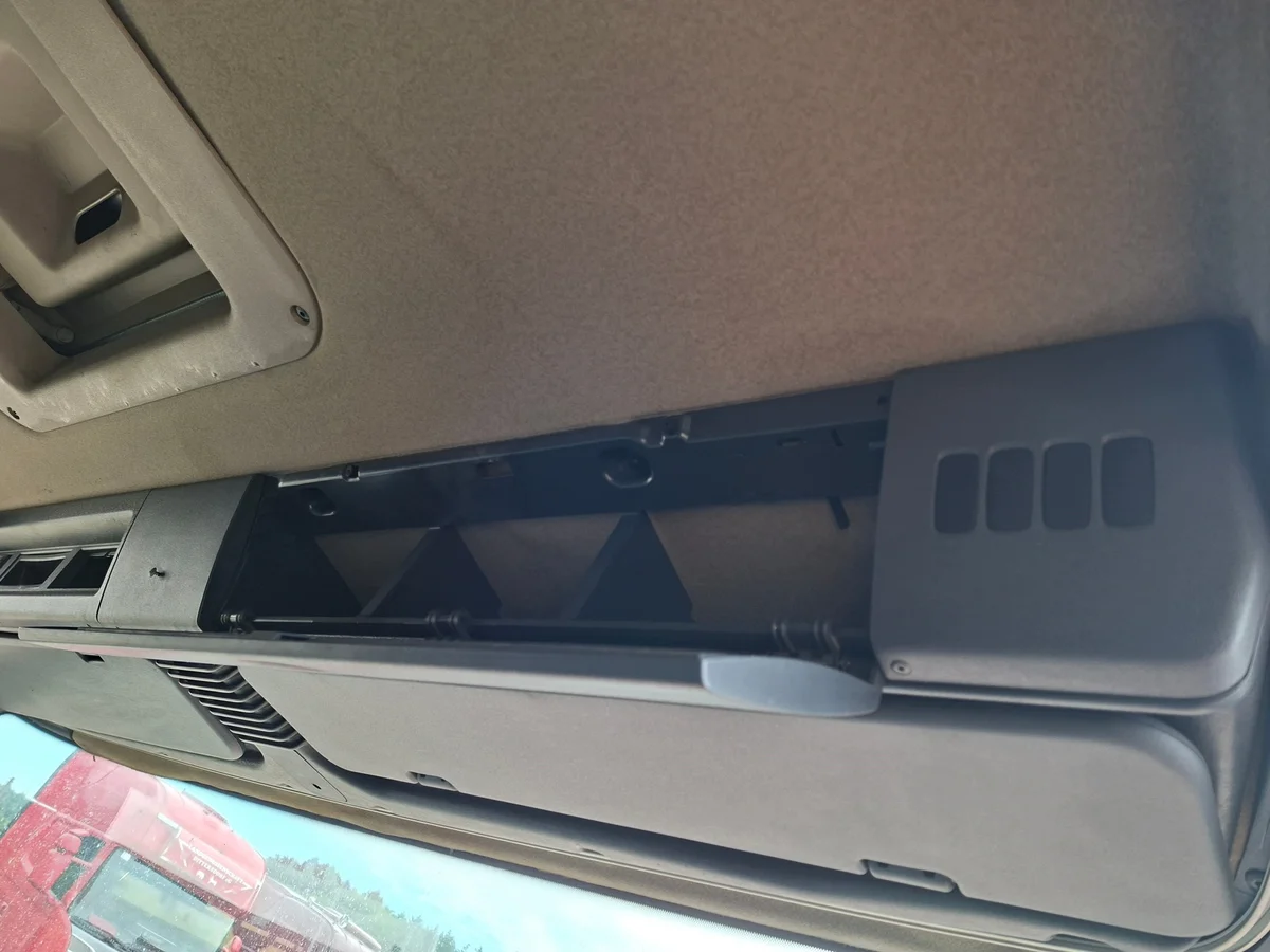 Scania Console Bovenste Plank 1547526 image 3