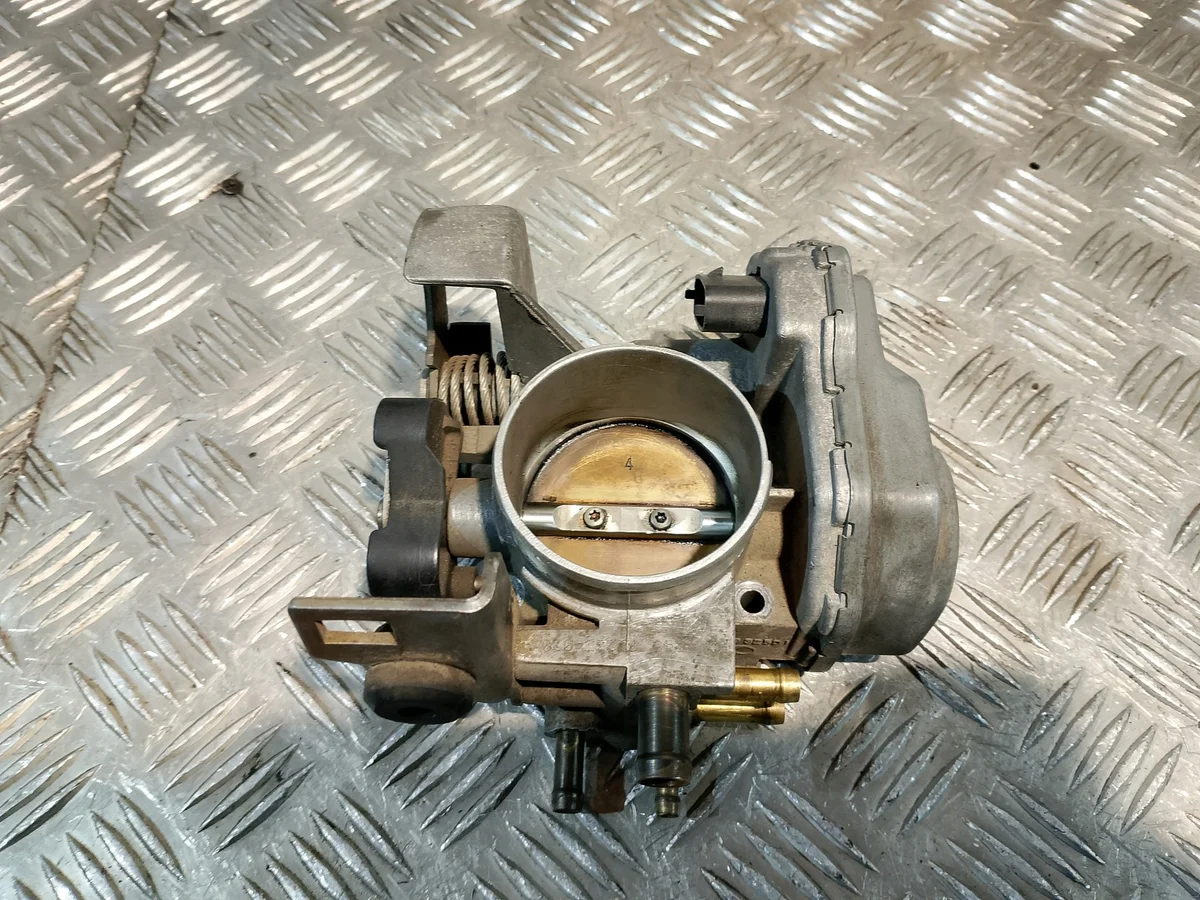 Drosselklappe Opel Astra G Vectra B 1,8 16V image 10